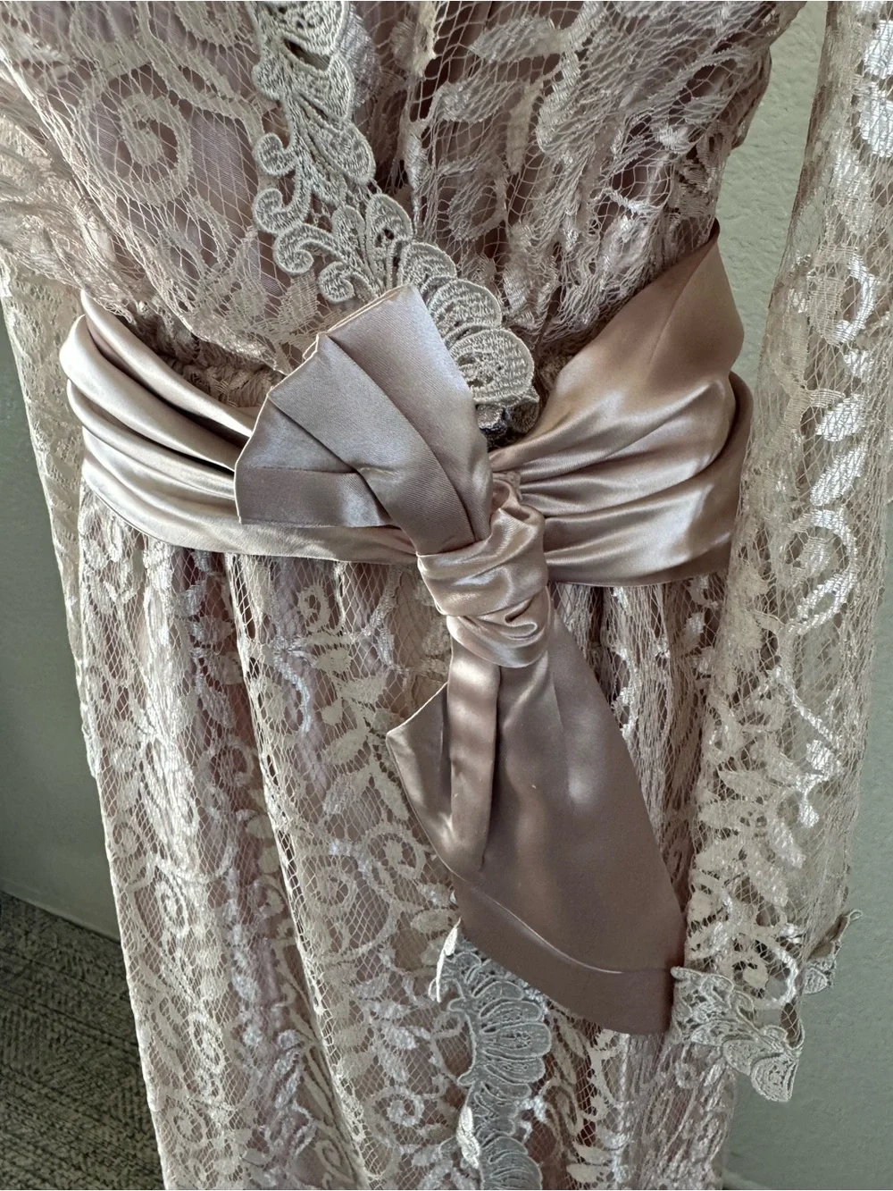 Vintage Alicia 1970’s Lace Maxi Dress Blush Pink Romantic Vintage Sz 5